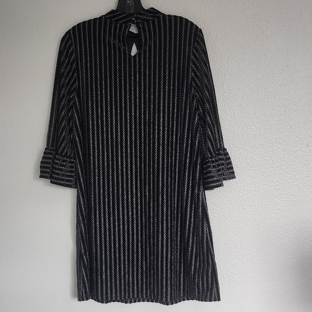 ModCloth Fab Feedback Mock Neck Dress/ Size  M
